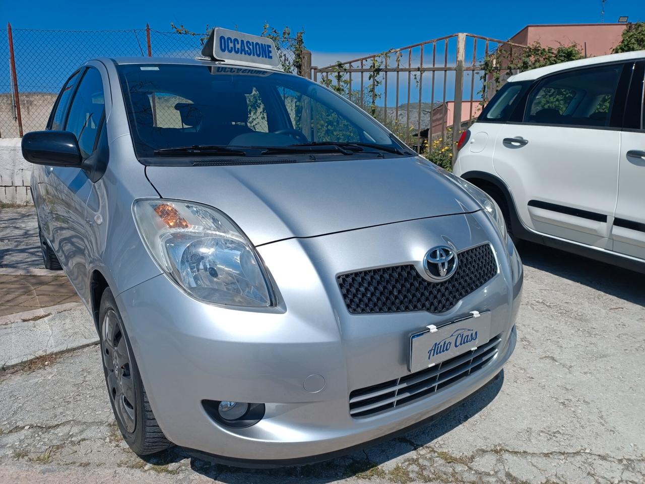 Toyota Yaris 1.4 D-4D 5 porte Sol