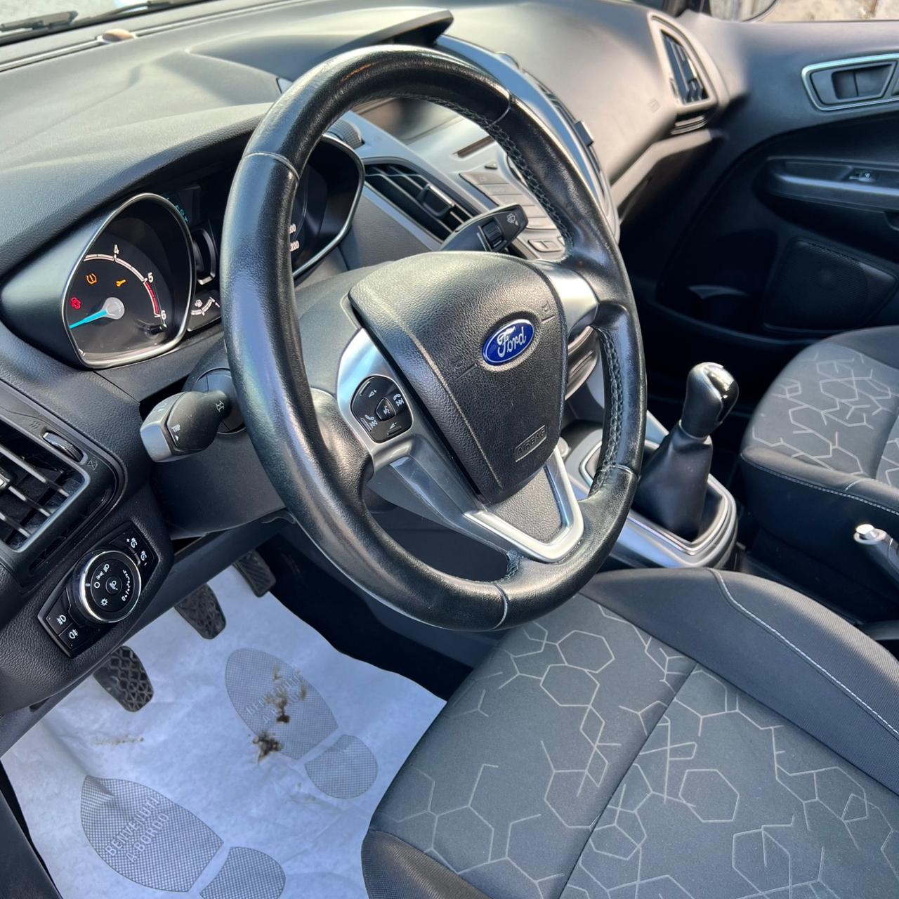 Ford B-Max 1.5 TDCi 75 CV, UNICO PROPRIETARIO