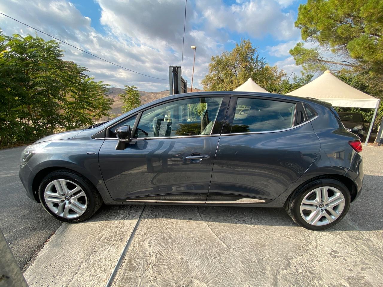Renault Clio dCi 8V 75 CV