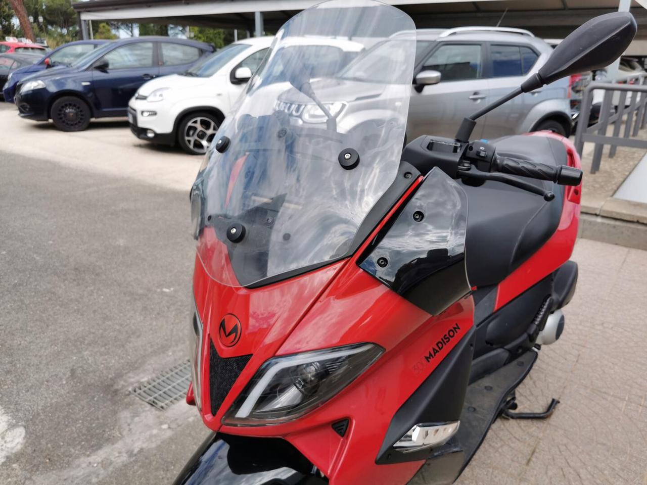 Malaguti Madison 300 * Euro 4 - 22 Cv * - NO VINCOLO FINANZIAMENTO - RATE AUTO MOTO SCOOTER