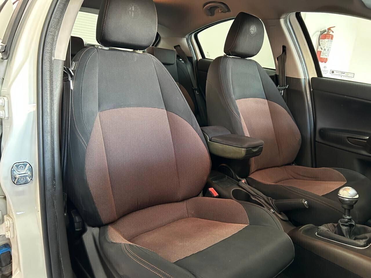 Alfa Romeo Giulietta 1.6 JTDm-2 105 CV Distinctive