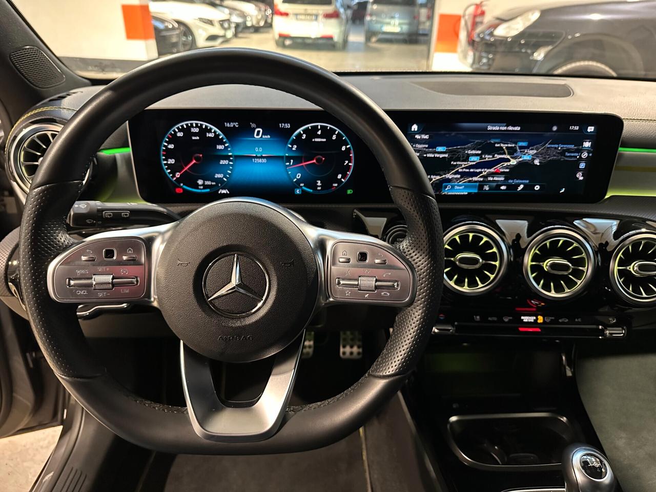 Mercedes-benz A 200 Premium