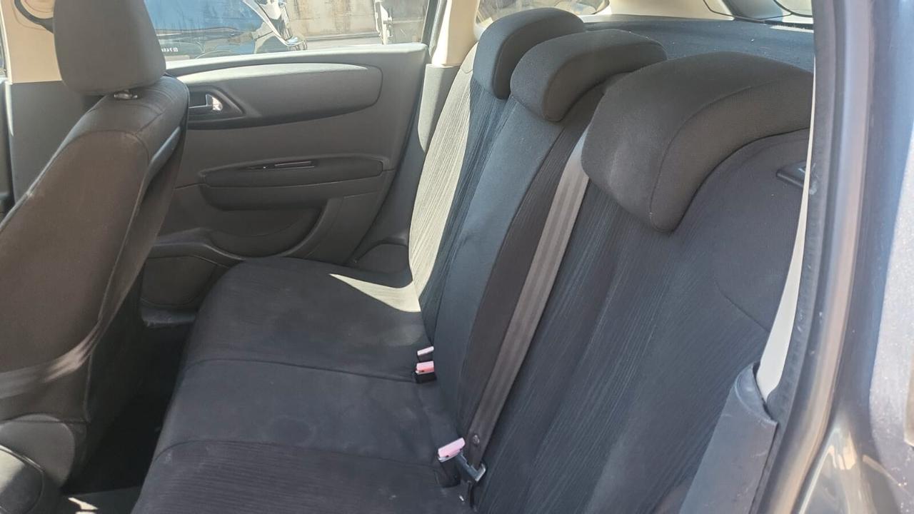 Citroen C4 1.6 HDi 90CV Elegance