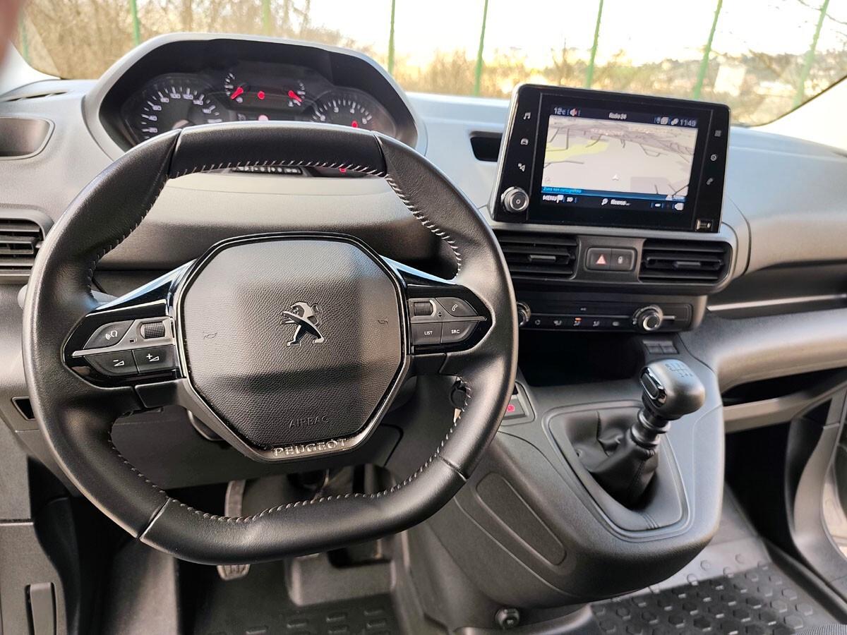 Peugeot Partner BlueHDi 130 L2 Navi, 2 Porte Laterali, Telecamera, FULL OPTIONAL!