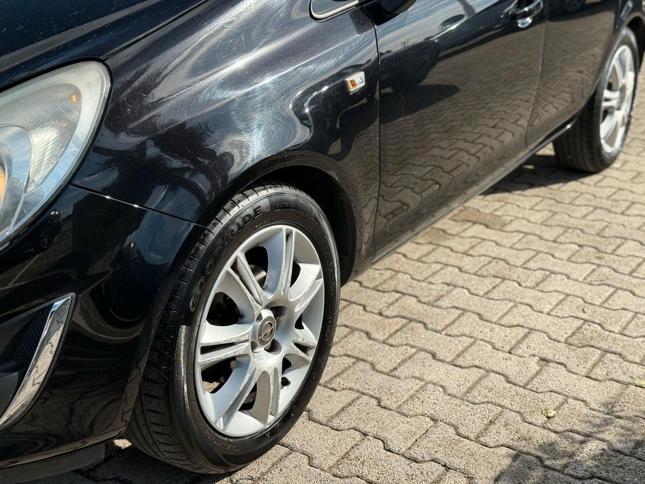 Opel Corsa 1.3 CDTI 95CV 5 porte Cosmo *OK NEOPATENTATI*