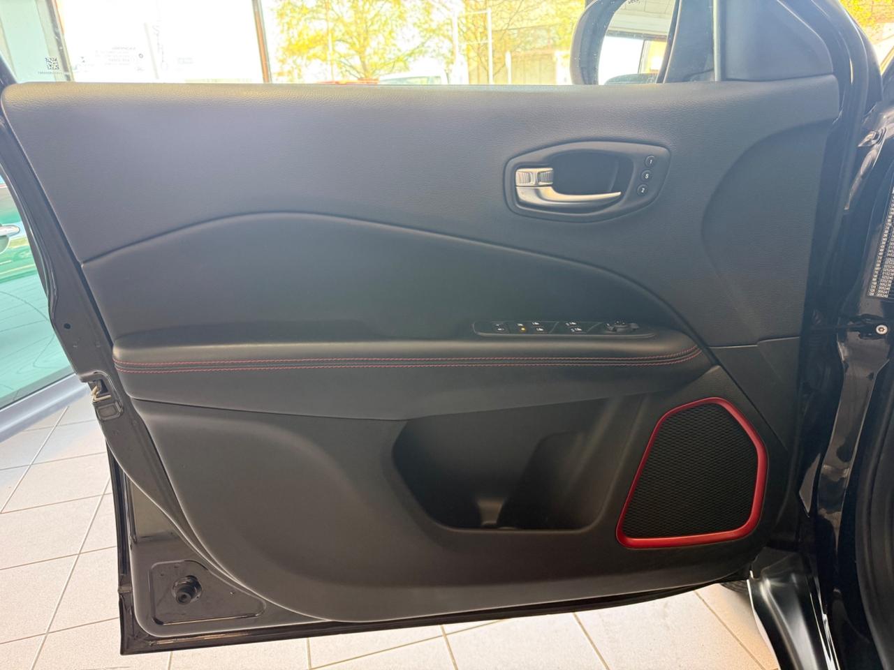 Jeep Compass 1.3 Turbo T4 240 CV PHEV AT6 4xe Trailhawk