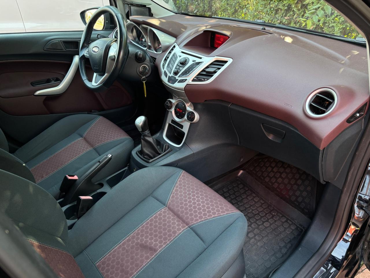 Ford Fiesta 1.4 Benzina/GPL Titanium