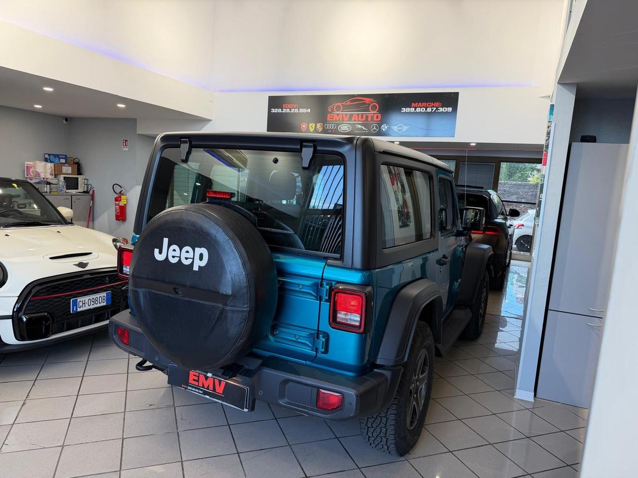 Jeep Wrangler Unlimited 2.2 Mjt II Sahara