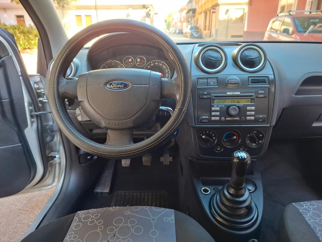 Ford Fiesta 1.4 TDCi 68cv 5 Porte