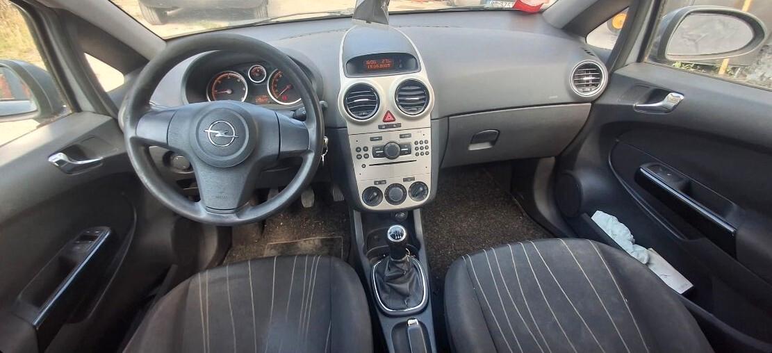 Opel Corsa 1.3 CDTI 90CV 5 porte ok neopatentato