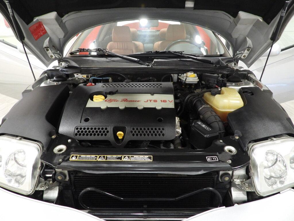 Alfa Romeo GTV 2.0 JTS