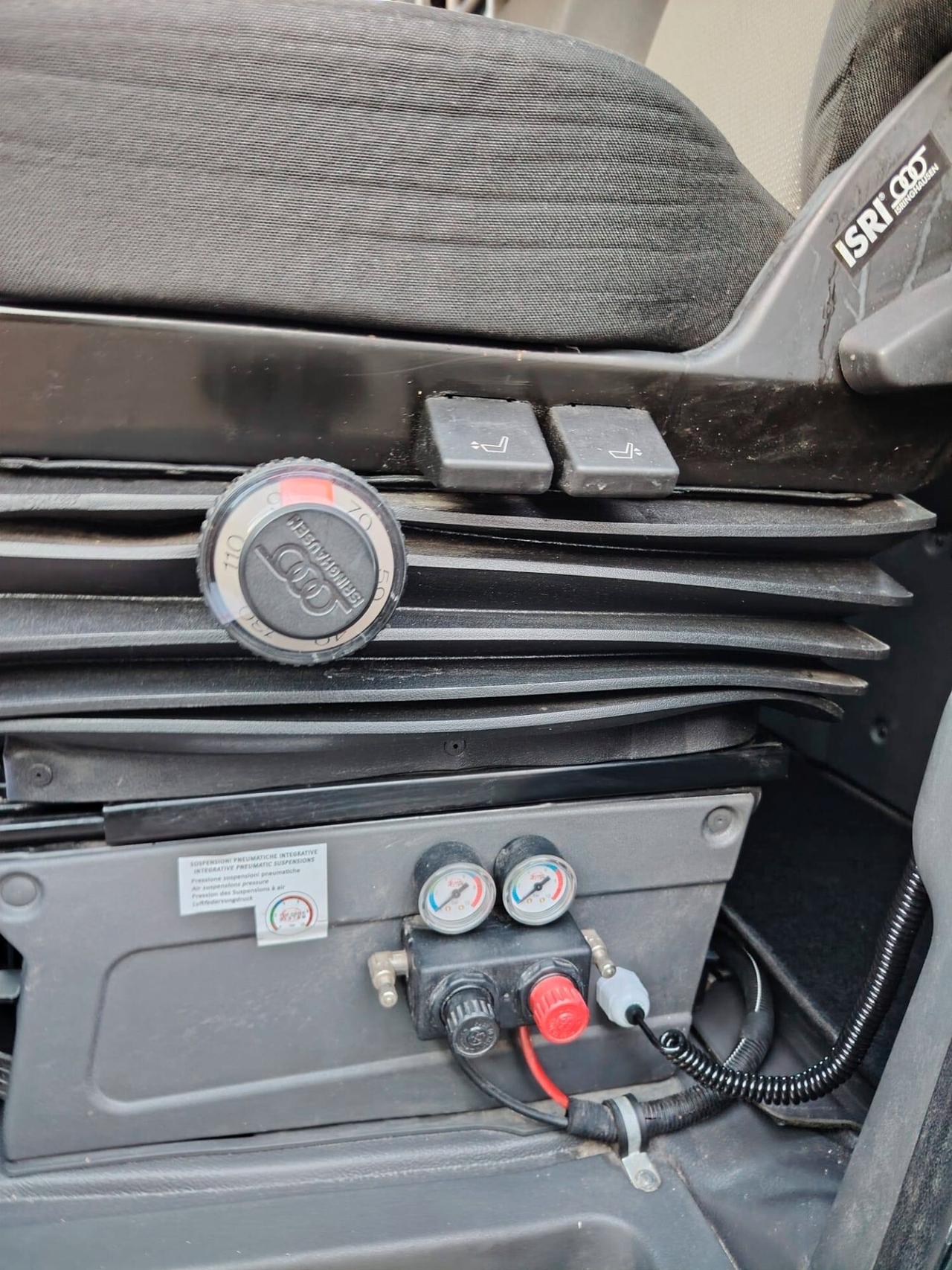 Iveco Daily 35 S15 cassone ribaltabile ( 48.929 km)