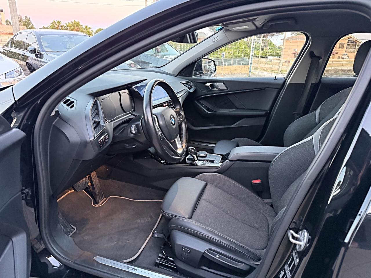 Bmw 116 116d 5p. Msport Perfette Condizioni Garanzia 12 Mesi