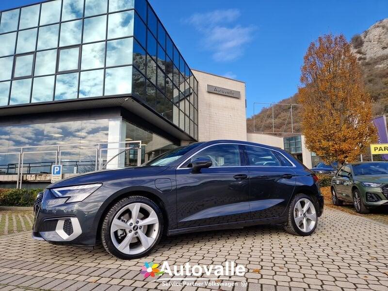 Audi A3 A3 SPB 40 TFSI e S tronic Business Advanced