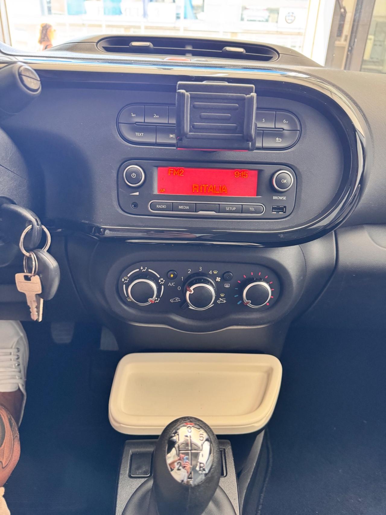Renault Twingo 1.0 SCe Live