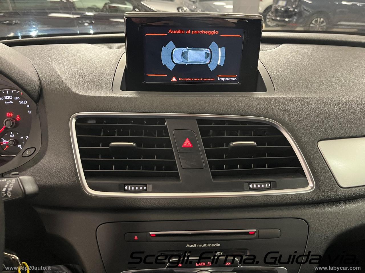 AUDI Q3 2.0 TDI 120CV EU6 Business