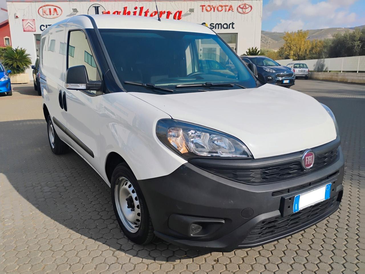 Fiat doblò cargo 1.6 MJ 3 Posti