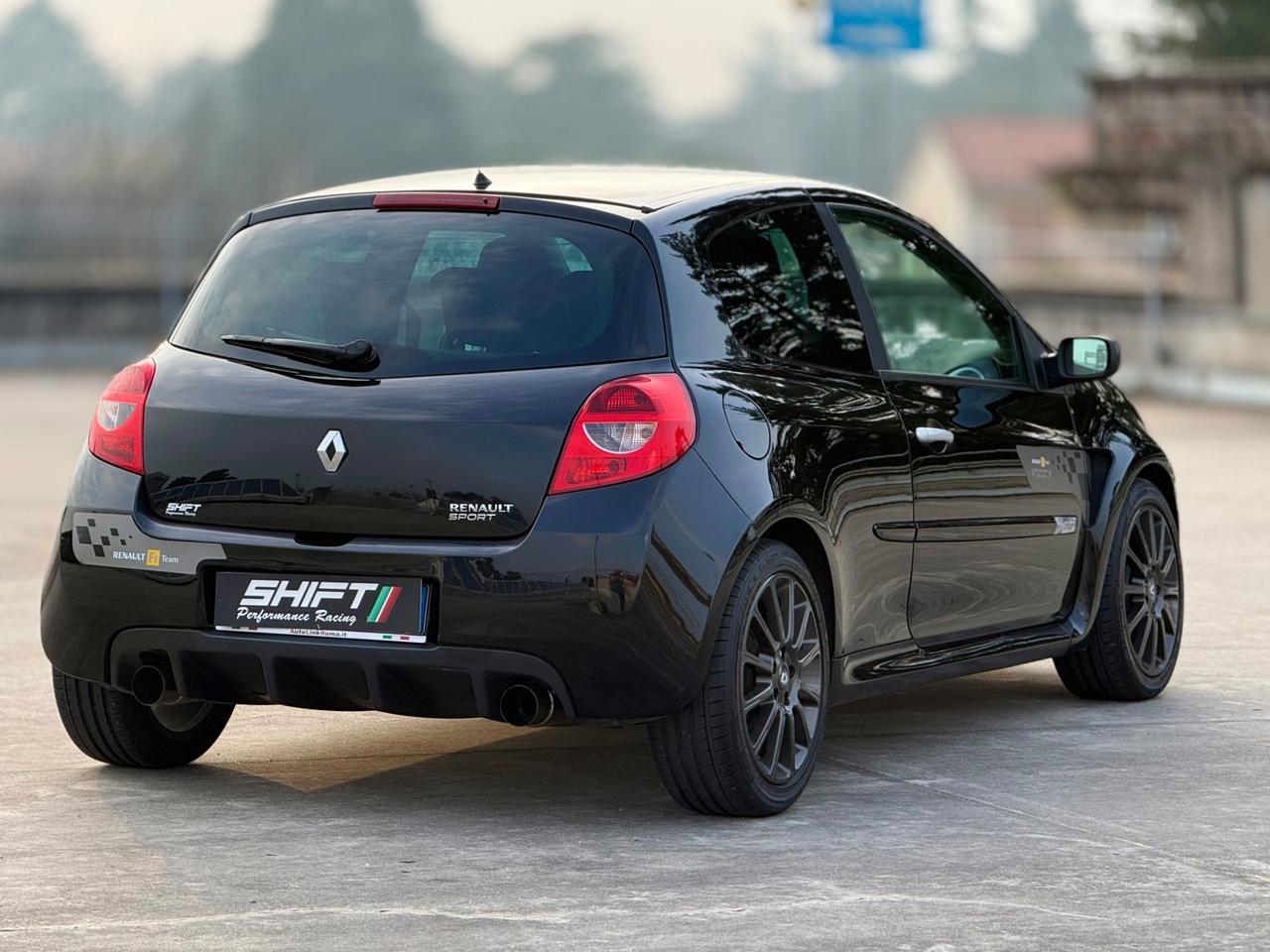 Renault Clio 3 RS F1 R27 N3196 197cv 2008