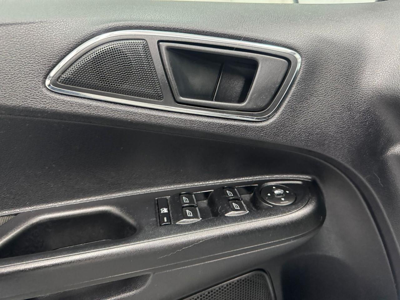 Ford B-Max 1.4 90 CV Titanium