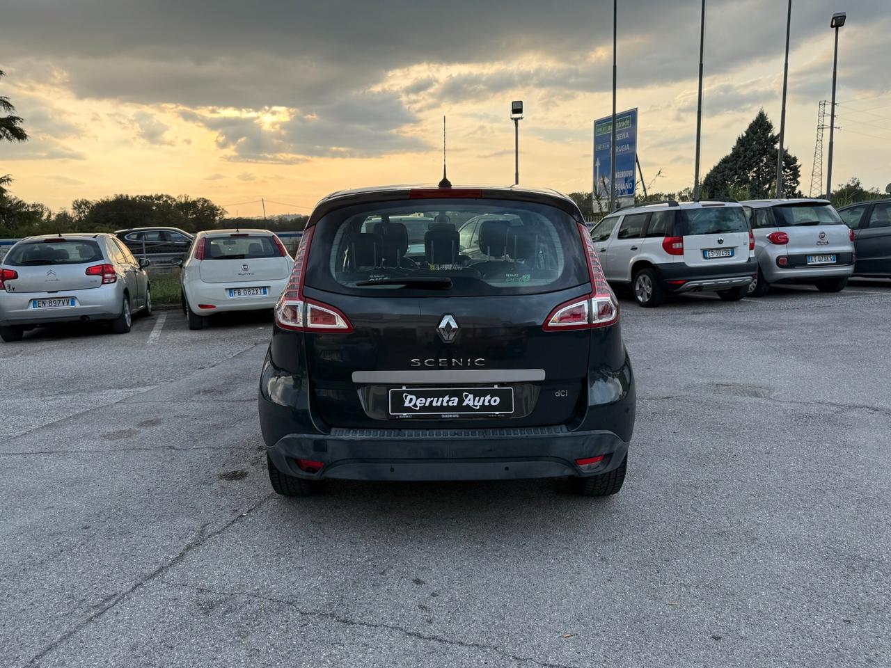 Renault Scenic Scénic X-Mod 1.5 dCi 110CV Attractive