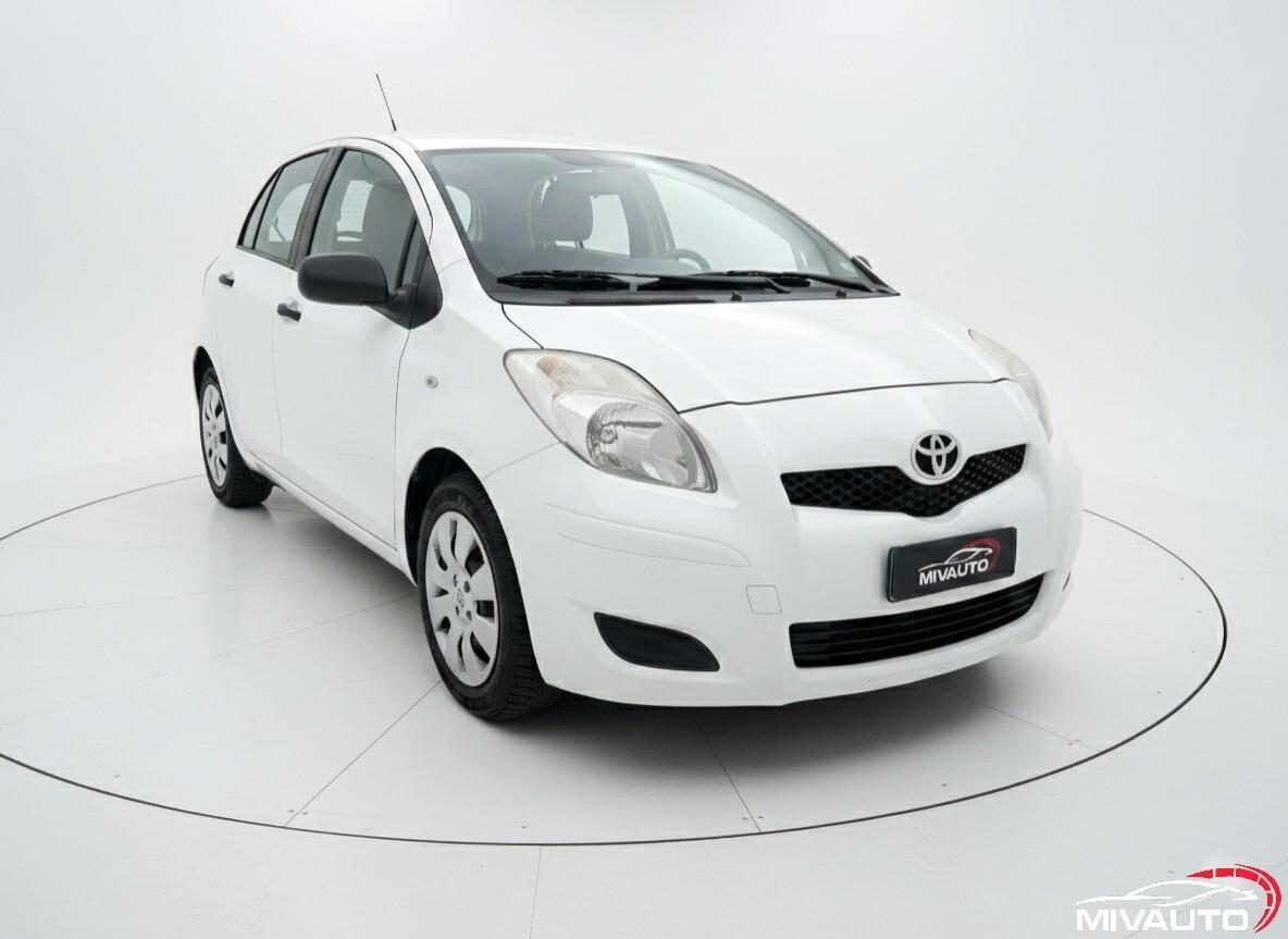 Toyota Yaris 1.0 5 porte Sol