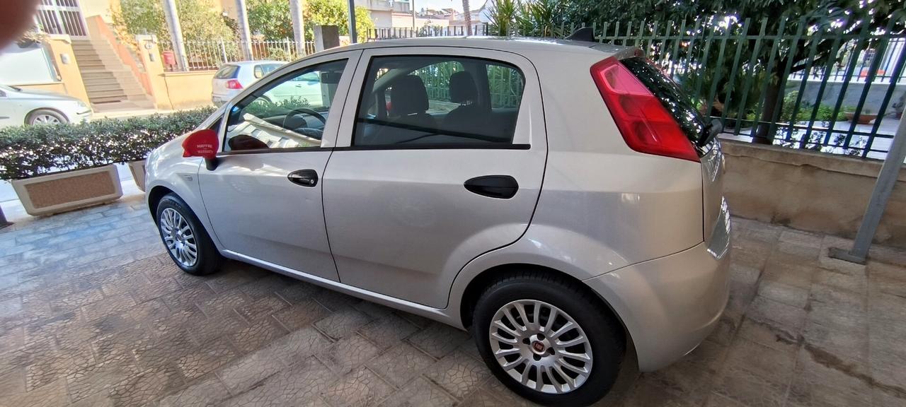 Fiat Punto 1.3 MJT II 75 CV 5 porte Easy