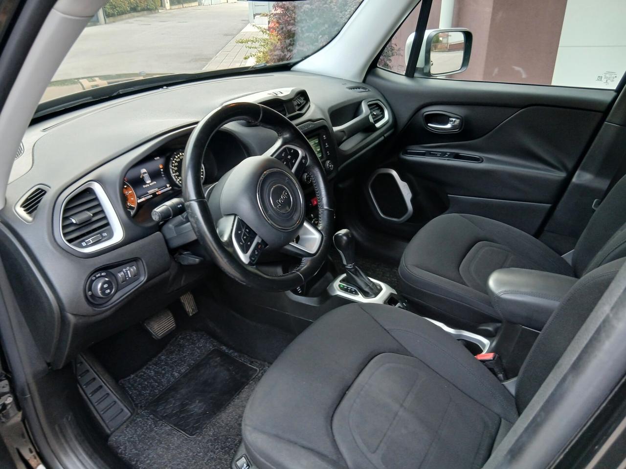 Jeep Renegade 2.0 Mjt 140CV 4WD Active Drive Low Limited tua a € 199 mese