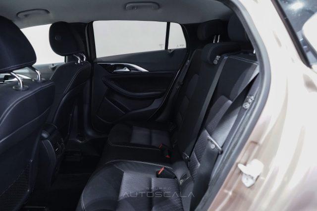 INFINITI Q30 1.5 diesel Business Executive