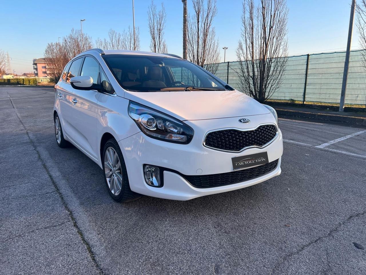 Kia Carens 1.7crdi 115cv GANCIO TRAINO-OK NEOPATENTATI