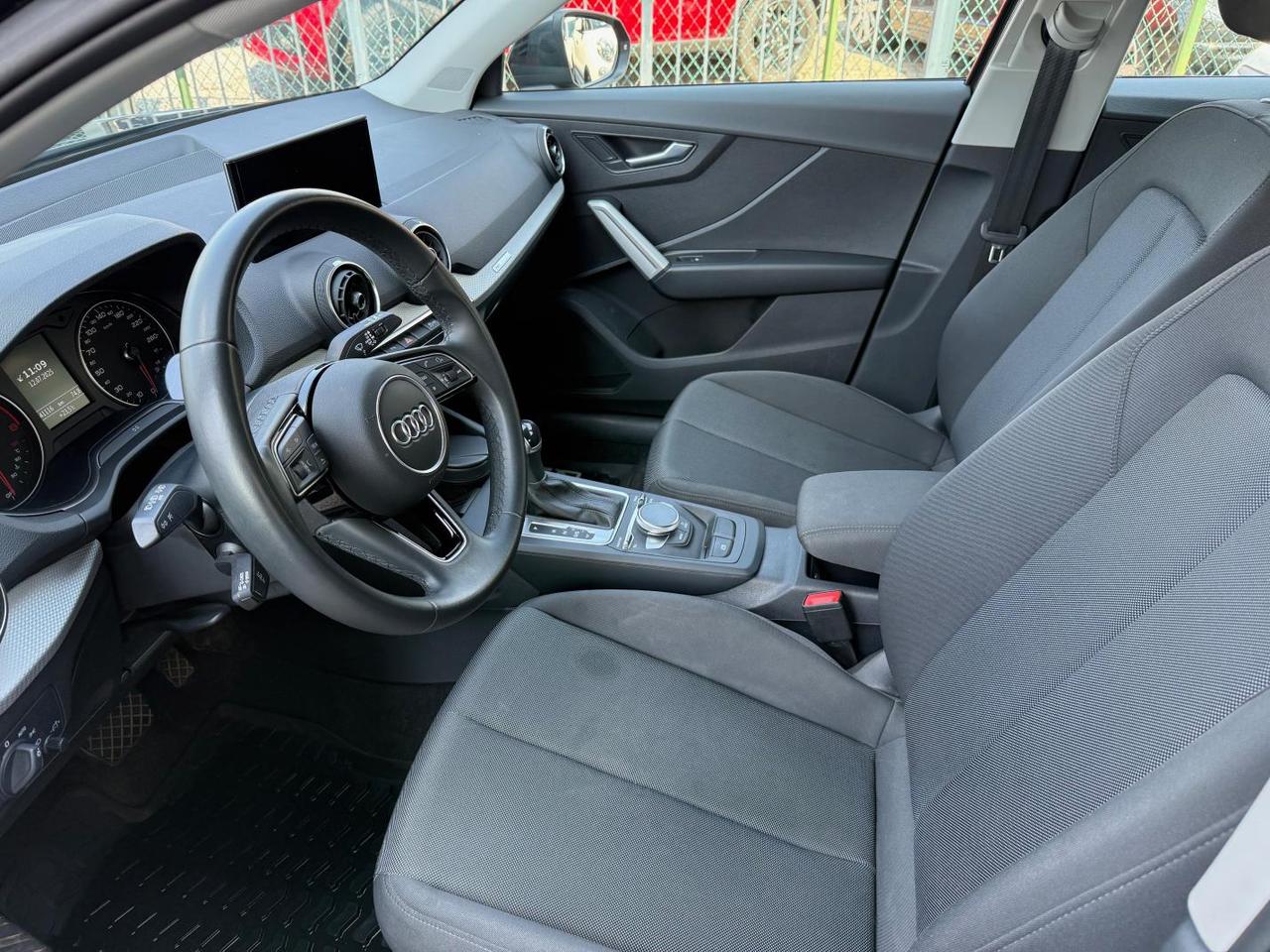 AUDI Q2 35 TFSI S tronic
