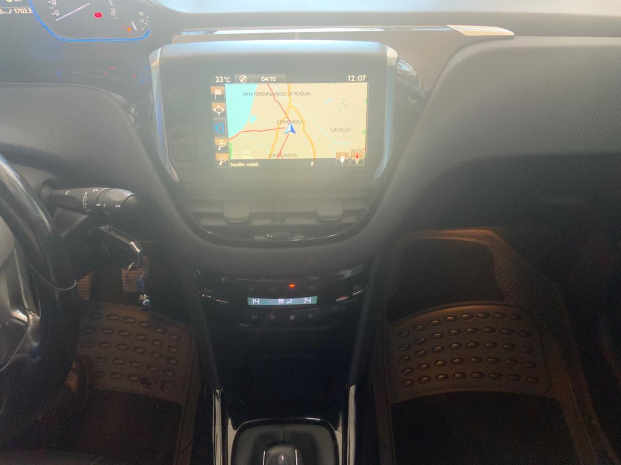 Peugeot 2008 BlueHDi 120 S&S Allure