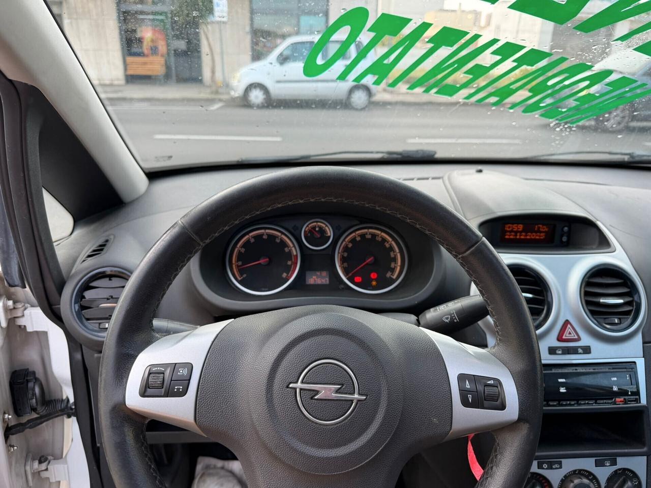 Opel Corsa 1.2 3 porte Elective