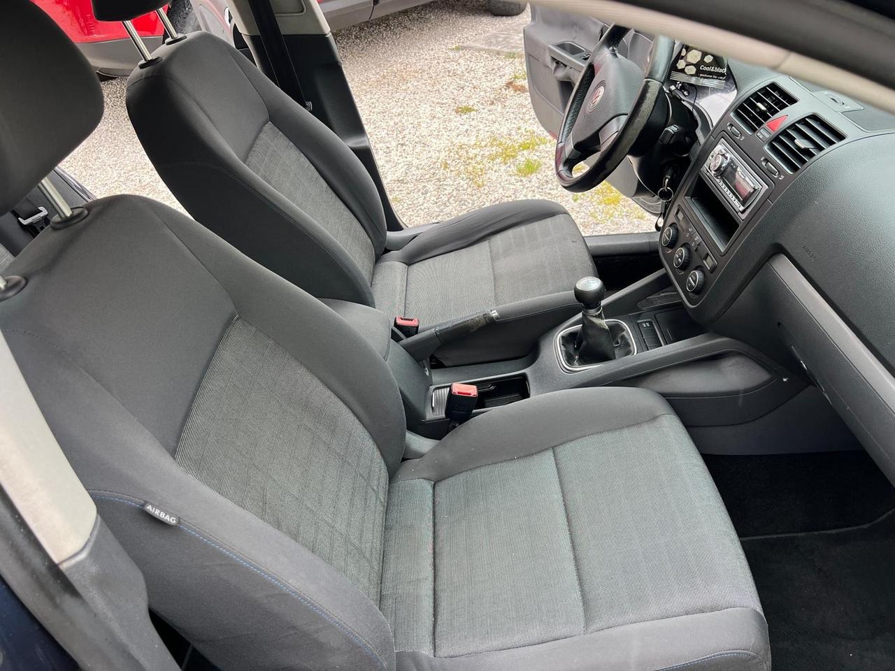 Volkswagen Golf 1.6 5p. Comfortline