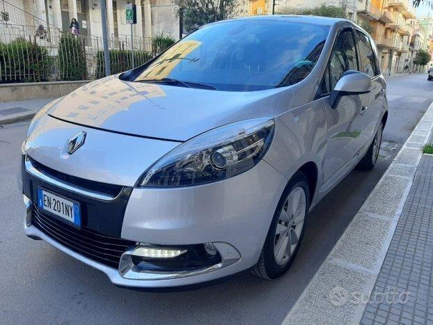 RENAULT Scenic X-Mod 1.5 dCi 110CV NAVI PELLE