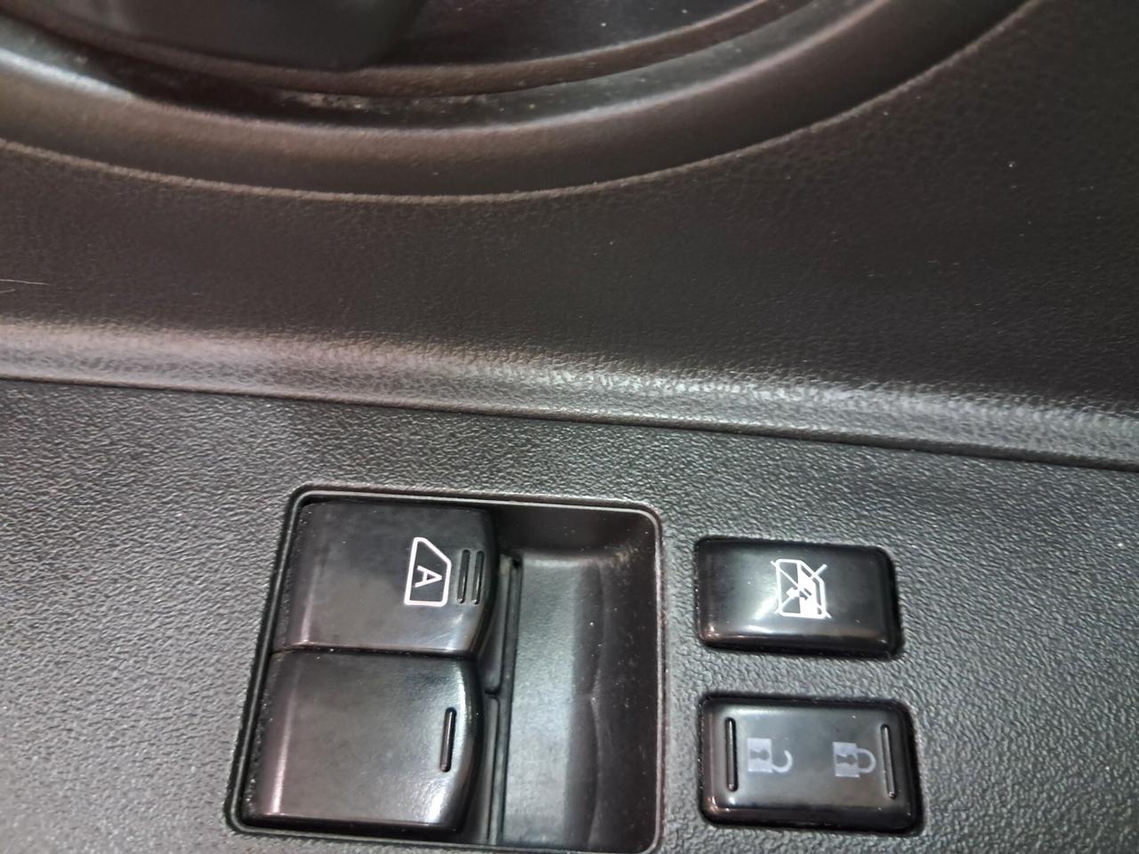 Nissan Micra 1.2 12V 5 porte Acenta