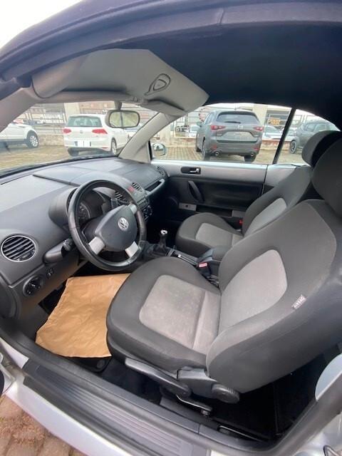 Volkswagen New Beetle 1.9 TDI 105CV Cabrio