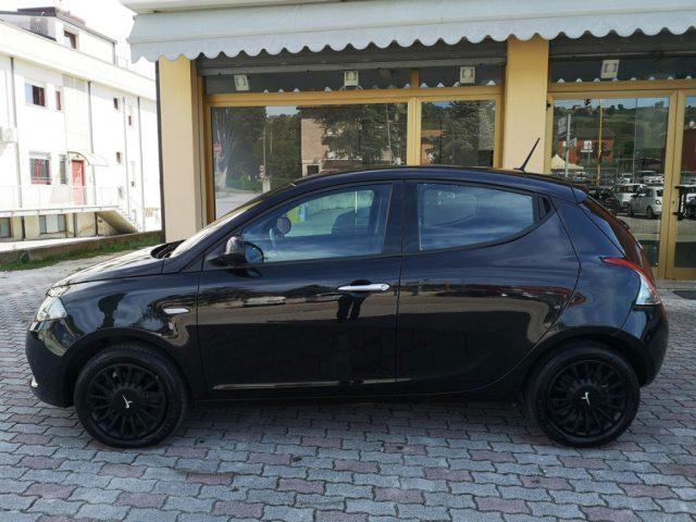 LANCIA Ypsilon 1.2 69 CV 5 porte GPL Gold