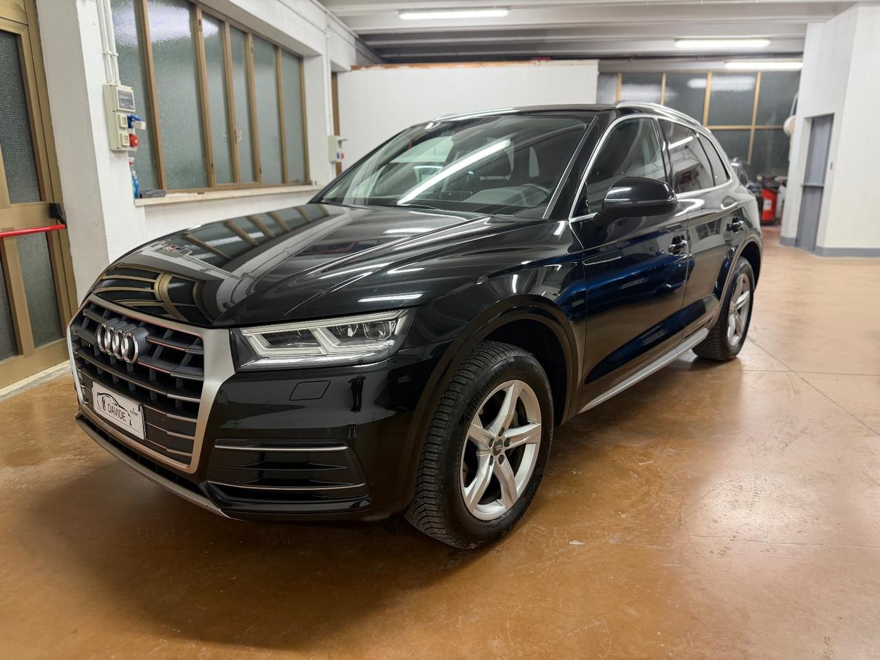 Audi Q5 40 TDI quattro S tronic Business Sport
