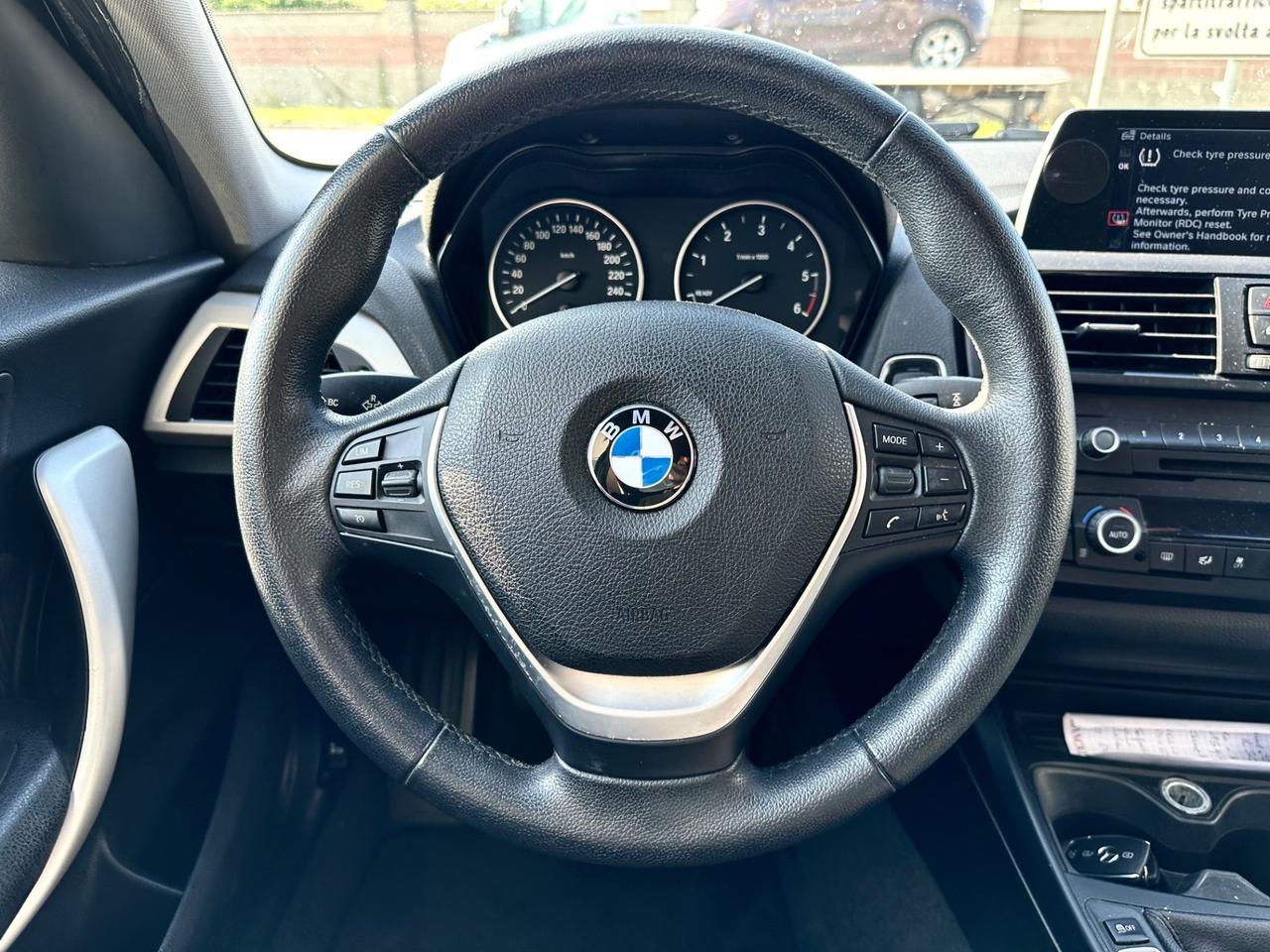 Bmw 116 116d 5p. Urban