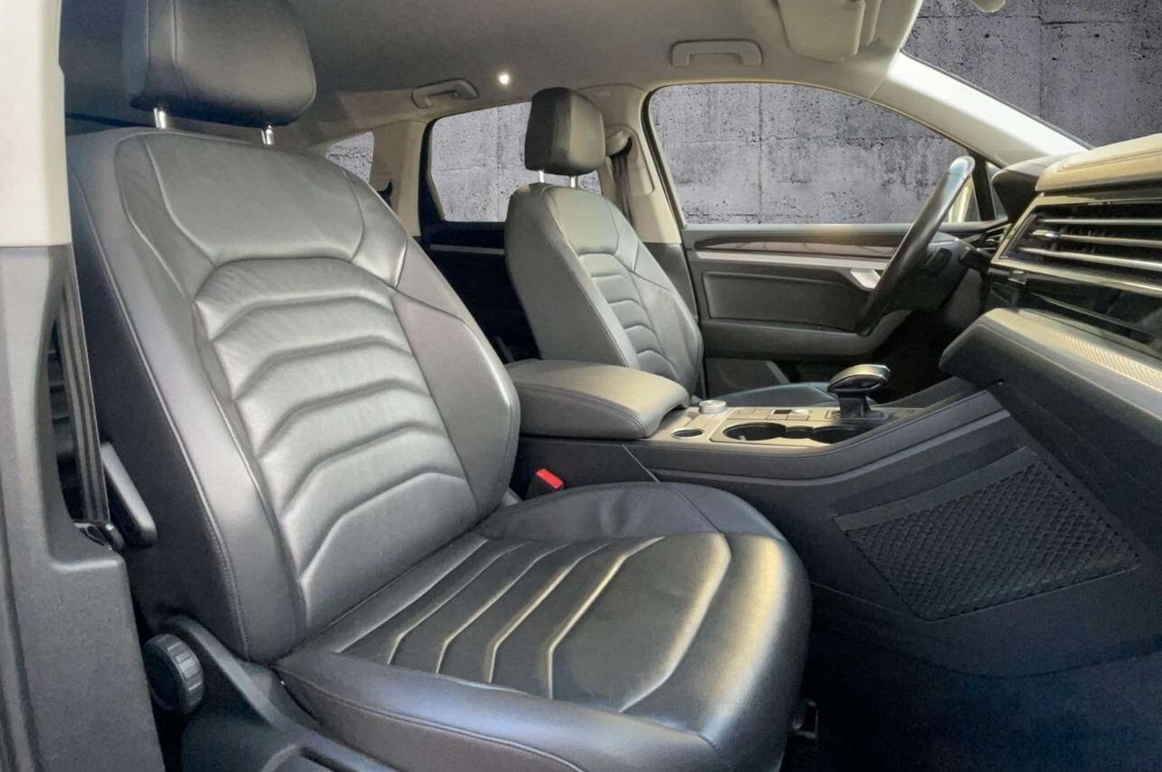 Volkswagen Touareg 3.0 V6 TDI SCR Black Style