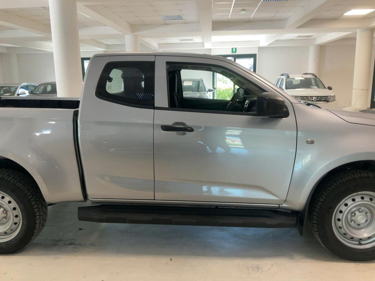 ISUZU D-MAX N60 1.9 Space Cab B 4x4 Diesel • 163 CV