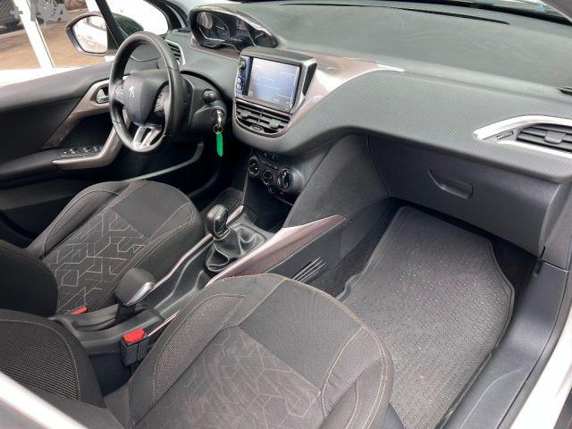 PEUGEOT 2008 1.6 e-HDi 92 CV