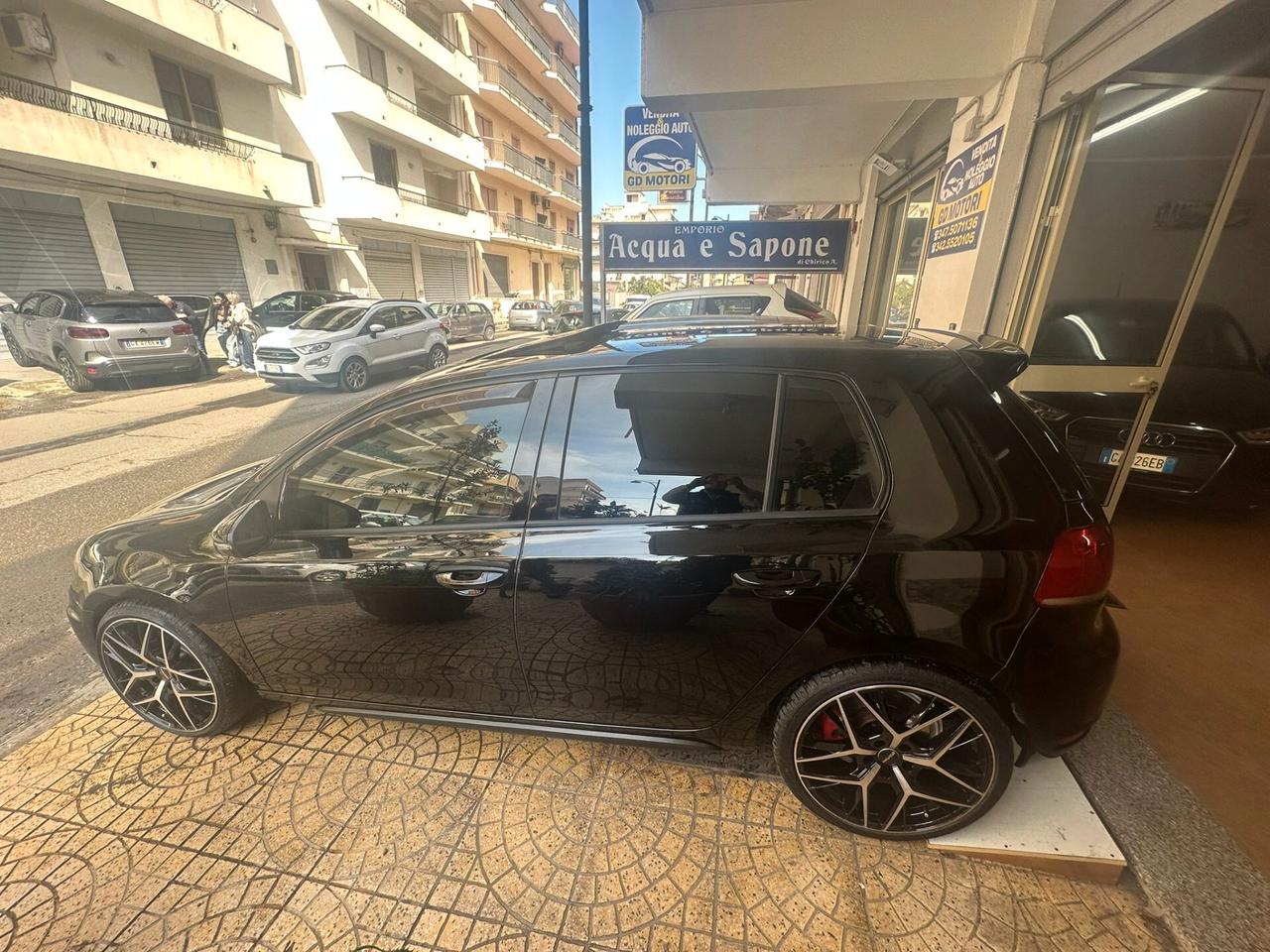 Volkswagen Golf GTI 2.0 TSI 5p.