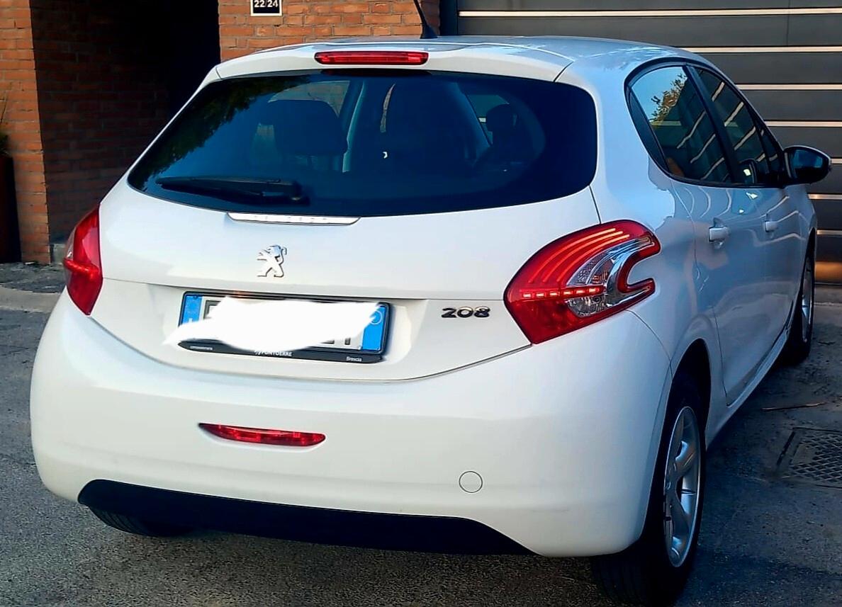 Peugeot 208 Allure neopatentati KM 101000