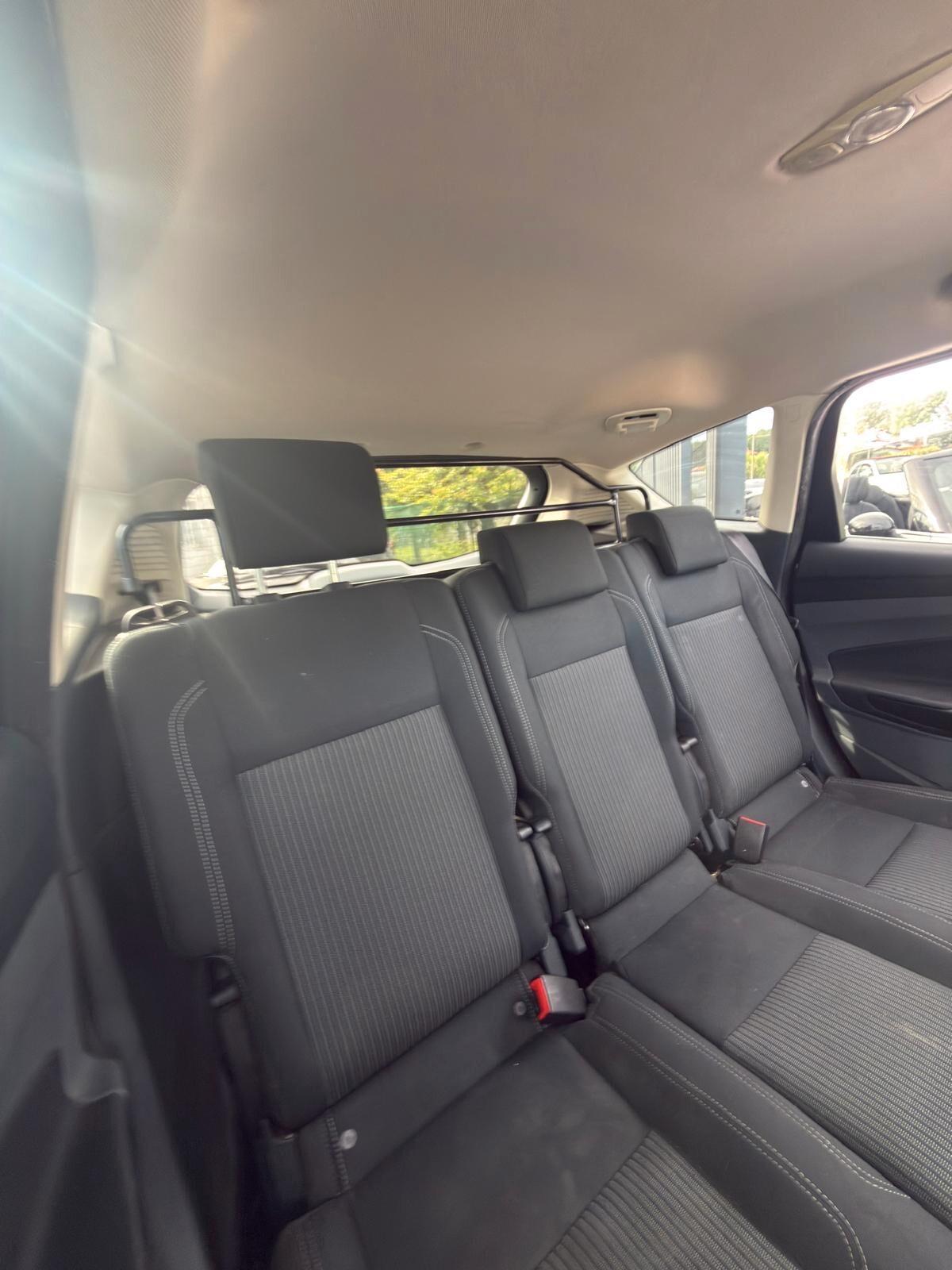 Ford C-Max 1.6 TDCi 115CV Titanium autocarro