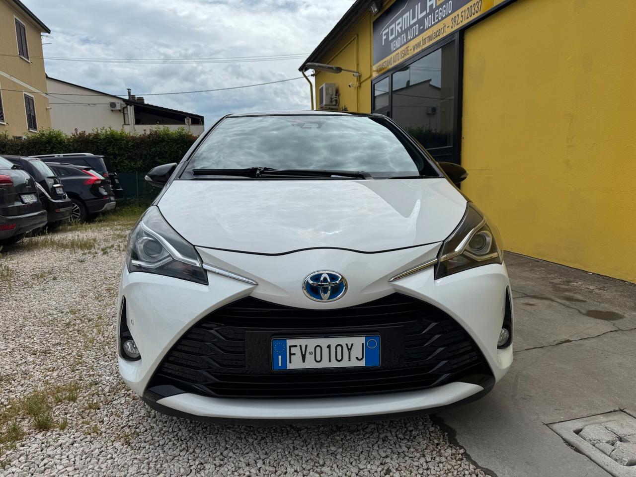 TOYOTA YARIS 2019 FULL OPTIONAL TETTO GARANZIA 2034 CASA MADRE