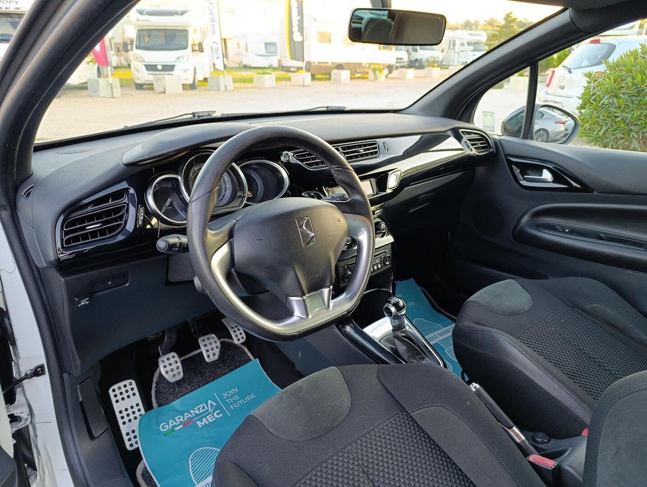 Citroen DS3 1.2 puretech So Chic 82cv