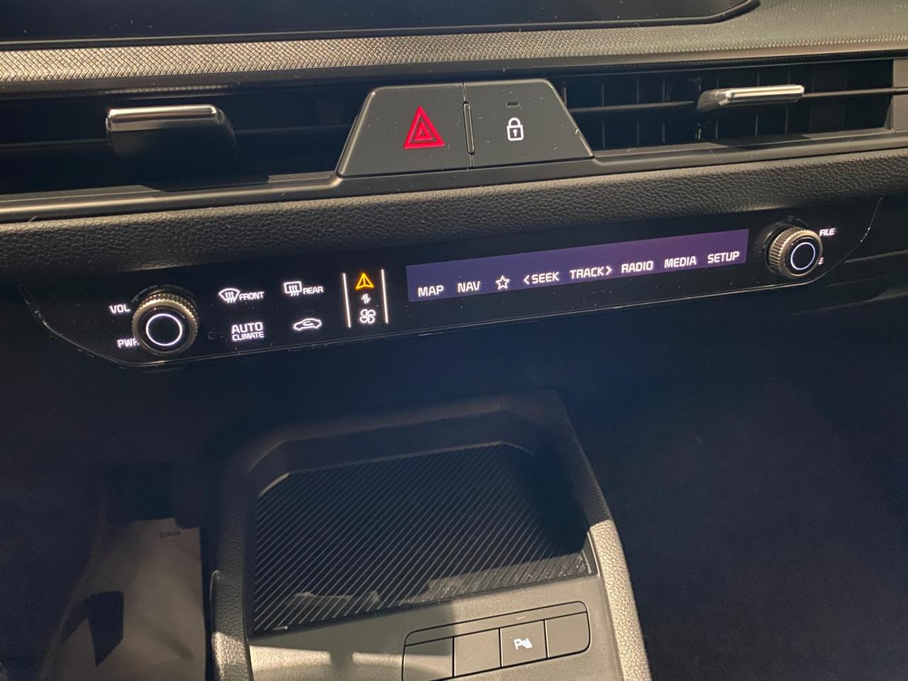 Kia Stonic 1.0 T-GDi 115 CV MHEV DCT Style