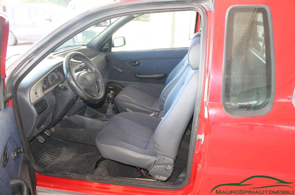 Fiat Strada 1.9 JTD Pick-up Fiorino