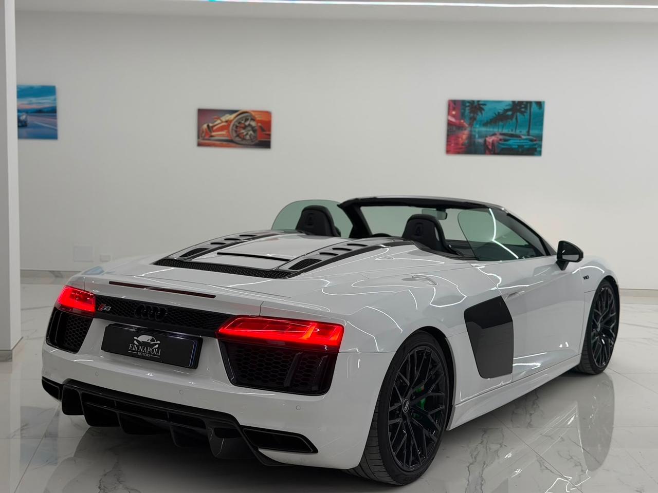 Audi R8 Spyder 5.2 FSI quattro S tronic